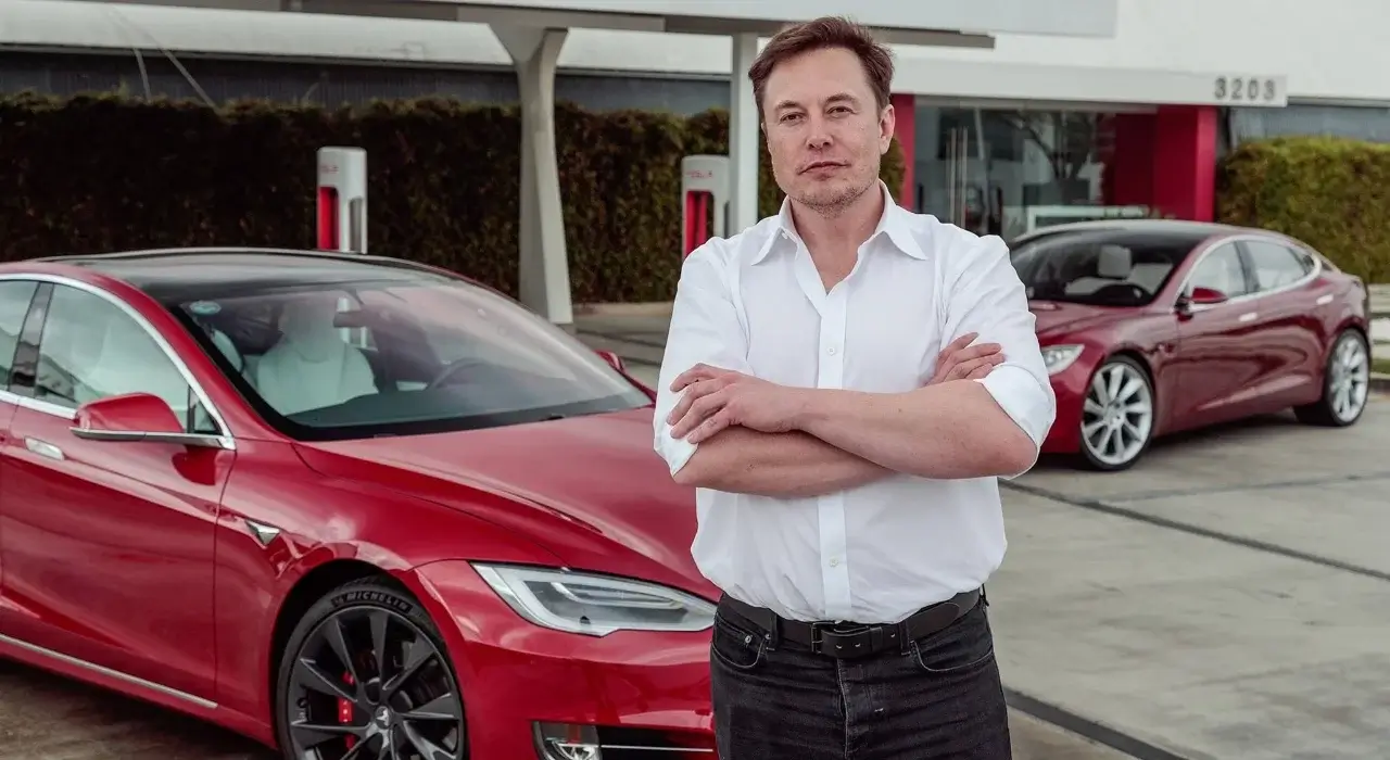You are currently viewing Elon Musk Cars Collection In 2023- Million Dollars Worth Outstanding Vehicles
