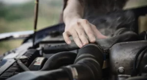 Read more about the article 6 Top Symptoms Of Engine Damage From Overheating – A Detailed Guide