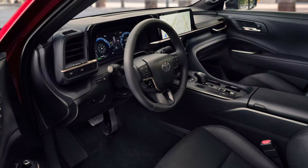 Toyota crown 2023 interior
