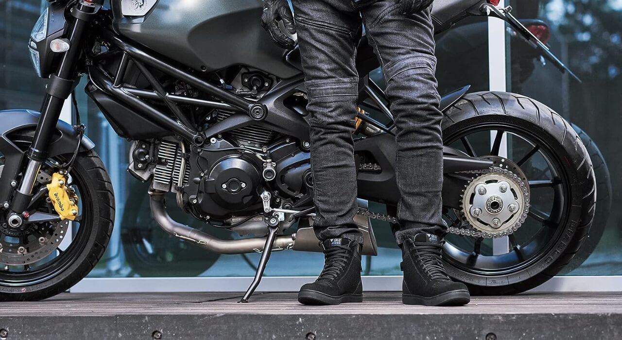 Best motorcycle riding shoes